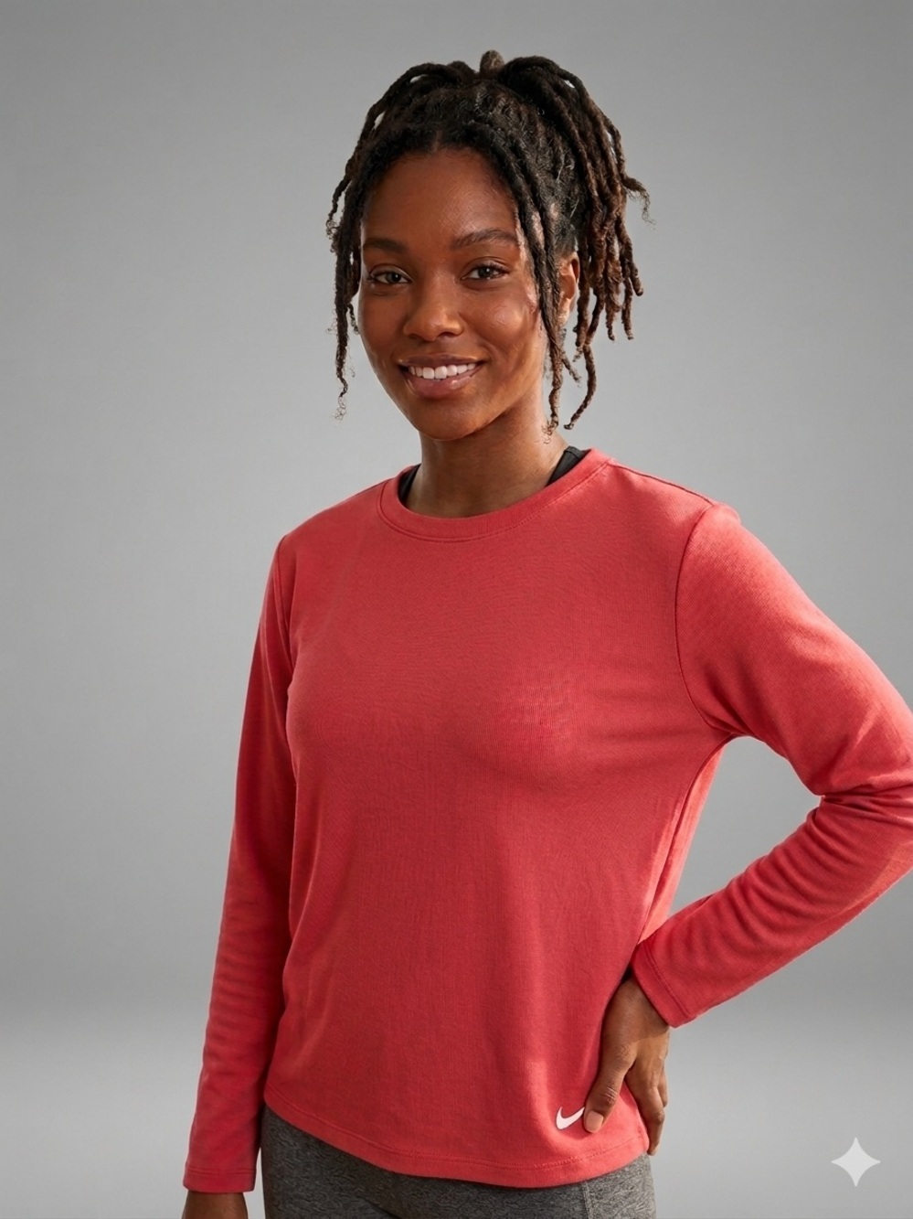 Nike Therma-Fit Women's Long-Sleeve Crewneck Top - Coral Size Medium